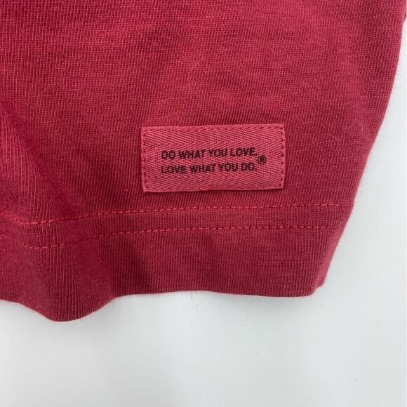 Life Is Good T Shirt Men's Large Who Needs Mistletoe Christmas Red Long Sleeve - Picture 4 of 7